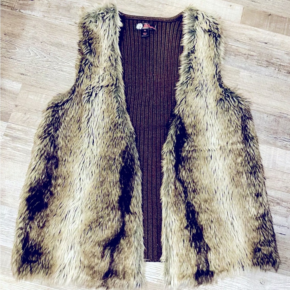 Y2K JJ Basics Women's Size XL Brown Faux Fur Vest